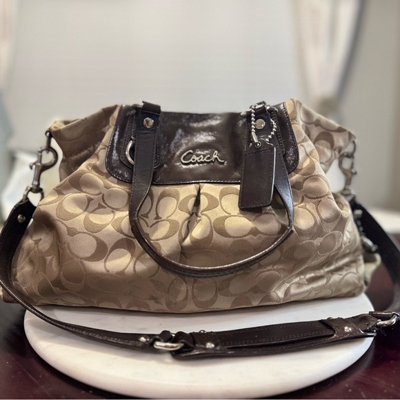 Coach Tan and Brown Women's Bag - Picture 1 of 8